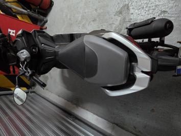 Продавам Aprilia SR GT Sport 125