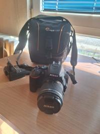 Nikon D5600 – како нова